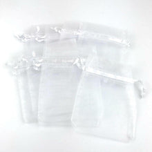 Load image into Gallery viewer, 4" x 5" White Organza Favour Bags (Pack of 10)