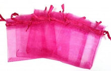 Load image into Gallery viewer, 4&quot; x 5&quot; Shocking Pink Organza Favour Bags (Pack of 10)
